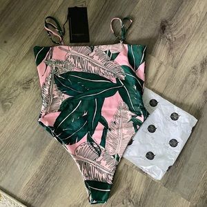 NWT LexBreezy Hanalei One Piece Bikini